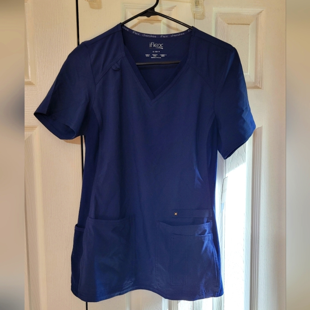 NWT Cherokee navy scrub size small